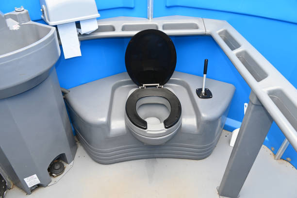 Best Porta potty delivery and setup  in Belle Haven, VA